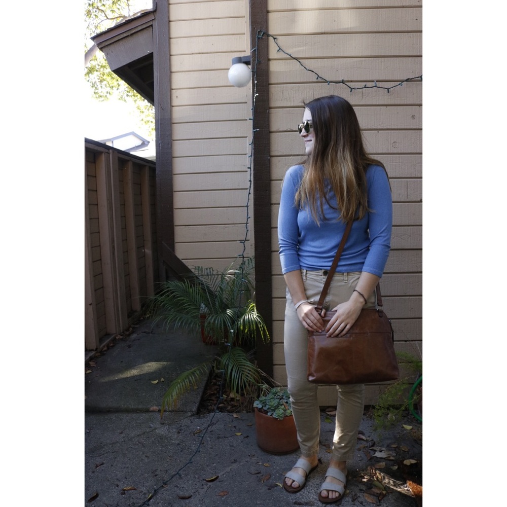 Scoop Neck Ribbed Quarter Sleeve